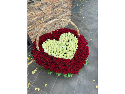 Корзина 301 роза КП-101